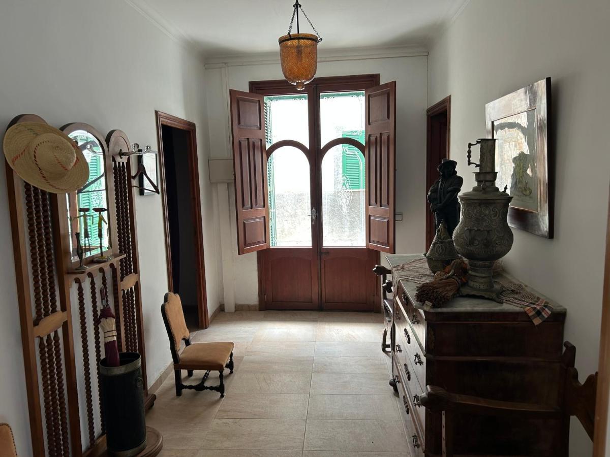 Casa Padrina Burballa Thị trấn Thị trấn Maria de la Salut Ngoại thất bức ảnh